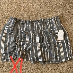 Time & Tru shorts with elastic band. NWT